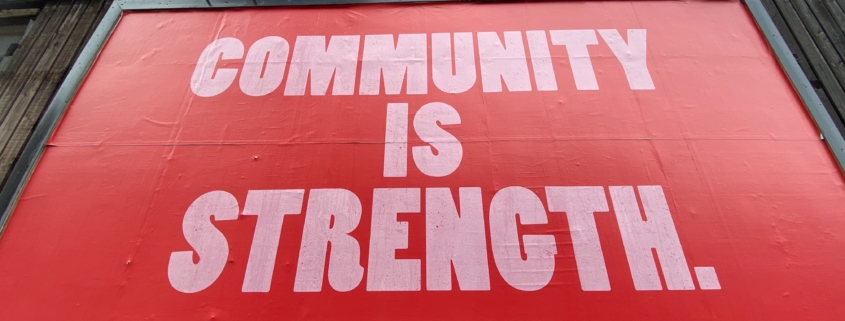 Community-Management KMU Digitalisierung Schweiz. Community Marketing & Content Marketing: So baust du mit Inhalten eine starke Community auf und monetarisierst sie erfolgreich.