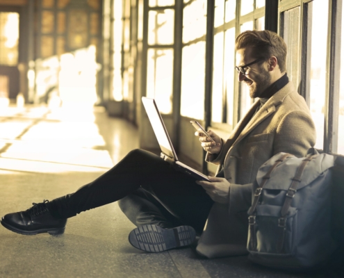 Automatisiere dein Reisekostenmanagement mit Zoho Expense – digitale Belegerfassung, Richtlinienkontrolle und Integration in die Buchhaltung.