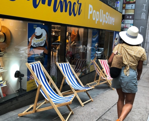 Ein Pop-up-Shop ist ein zeitlich begrenztes Geschäft – ideal zum Testen, Verkaufen und Markenstärken mit wenig Risiko.