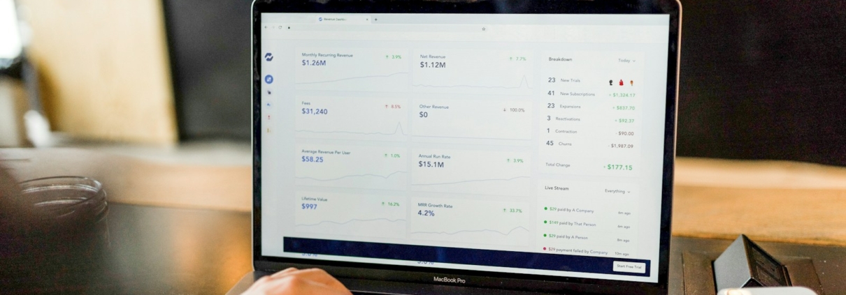 Was ist Predictive Analytics? Erfahren Sie, wie datenbasierte Vorhersagen Unternehmen Wettbewerbsvorteile verschaffen.