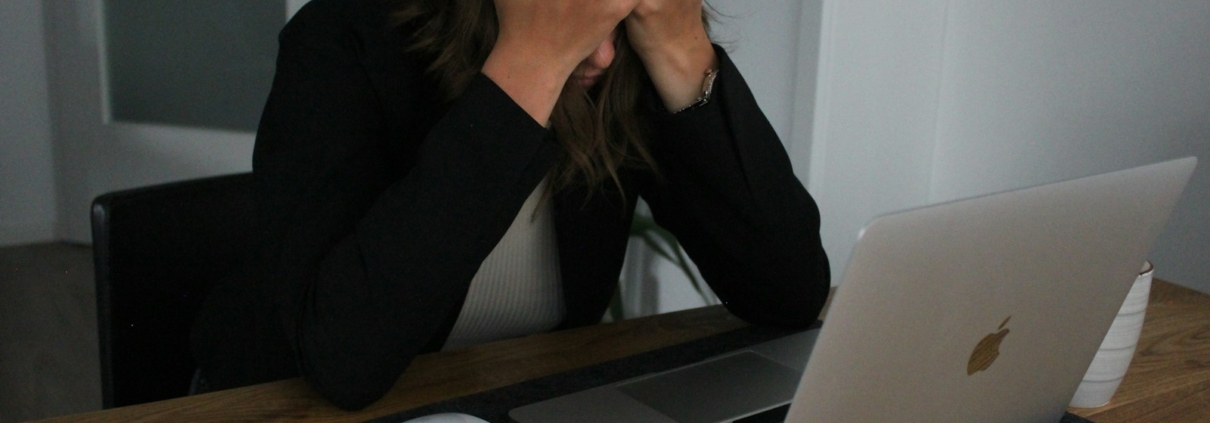 Die häufigsten CRM-Fehler und wie Sie sie vermeiden: Stolperfallen, Lösungen und Best Practices für Ihr CRM-Projekt.