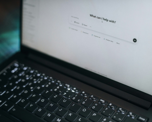 AI und KI verändern das Suchverhalten und die Nutzung des Internet. KI SEO ist eine Herausforderung. So machen Sie den ersten Schritt