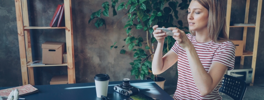 Entdecken Sie, wie Sie Ihre Inhalte für ein Mobile First-Publikum in den sozialen Medien optimieren können.