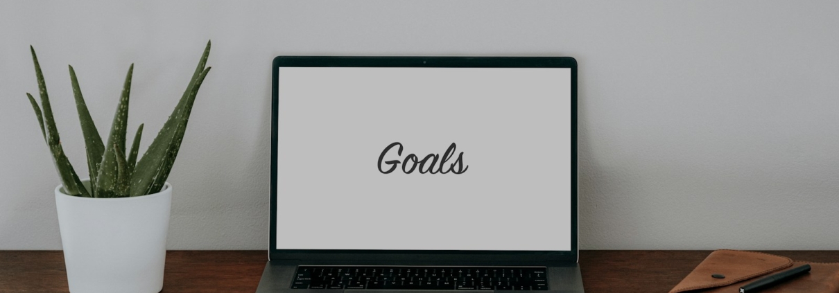 Qualitative Ziele einfach erklärt: Definition, Beispiele und wie man qualitative Ziele messbar macht – inkl. Unterschied zu quantitativen Zielen. Aktualisiert 2026.